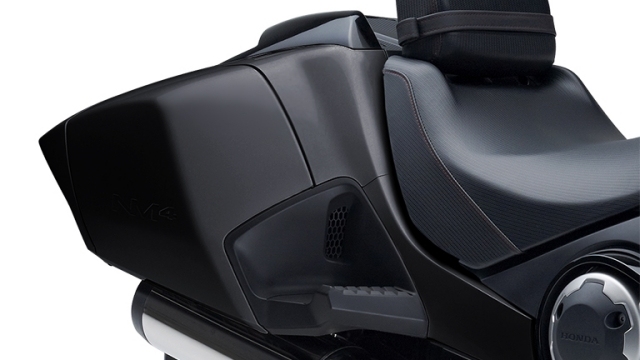 design futurist-carenaj modelat Honda Vultus-2014 design futurist-Honda vultus-forma lanboughini aventador design-2014