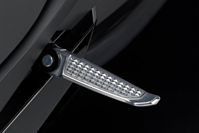 design futurist-honda bike-suport pentru picioare din metal-pentru scaunul pentru picioare-eșuează- scaun futurist honda vultus e-bike pentru picioare din oțel inoxidabil