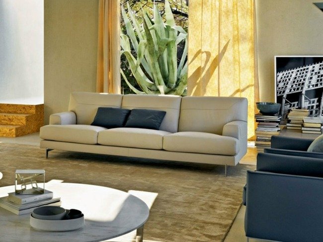 Casă cu trei locuri din piele bej bej canapea din piele bej interior casa