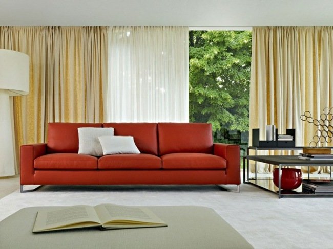 perdele de canapea rosii bej maro Perdele canapele bej maro gălbui