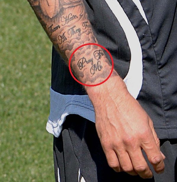 Tatouage David Beckham-Pray For Me