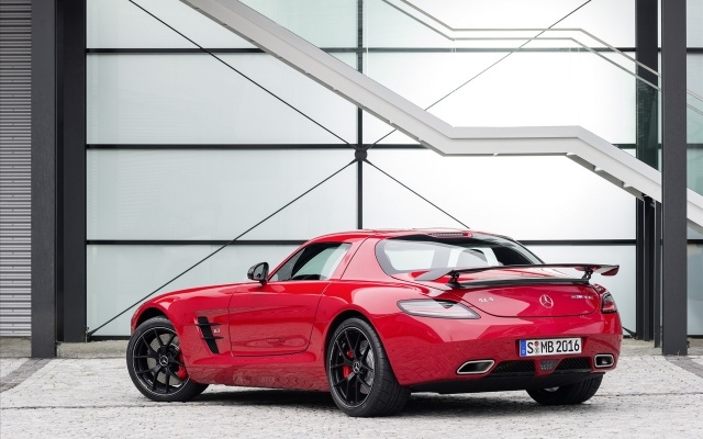Mercedes Benz SLS AMG GT Final Edition 2014 spate Mercedes Benz SLS Final Edition 2014 spate