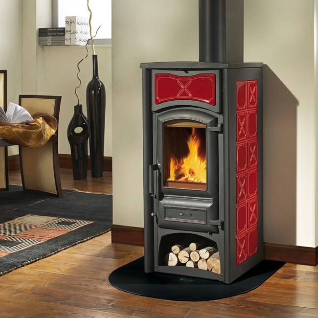 sufragerie modernă șemineu deschis încălzire compartiment de copt Deschideți șemineul pentru a încălzi cuptorul pizza mâncare delicioasă