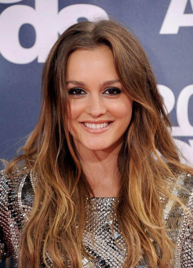 Ombre Hair 2014 Leighton Meester despărțire centrală Leighton-Meester-Ombre-Hair-2014-medium-despărțire-păr-lung