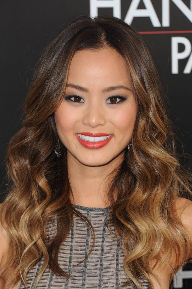 Jamie Chung ombre hair 2014 despărțire centrală Jamie-Chung-ombre-hair-2014-in-middle despărțire