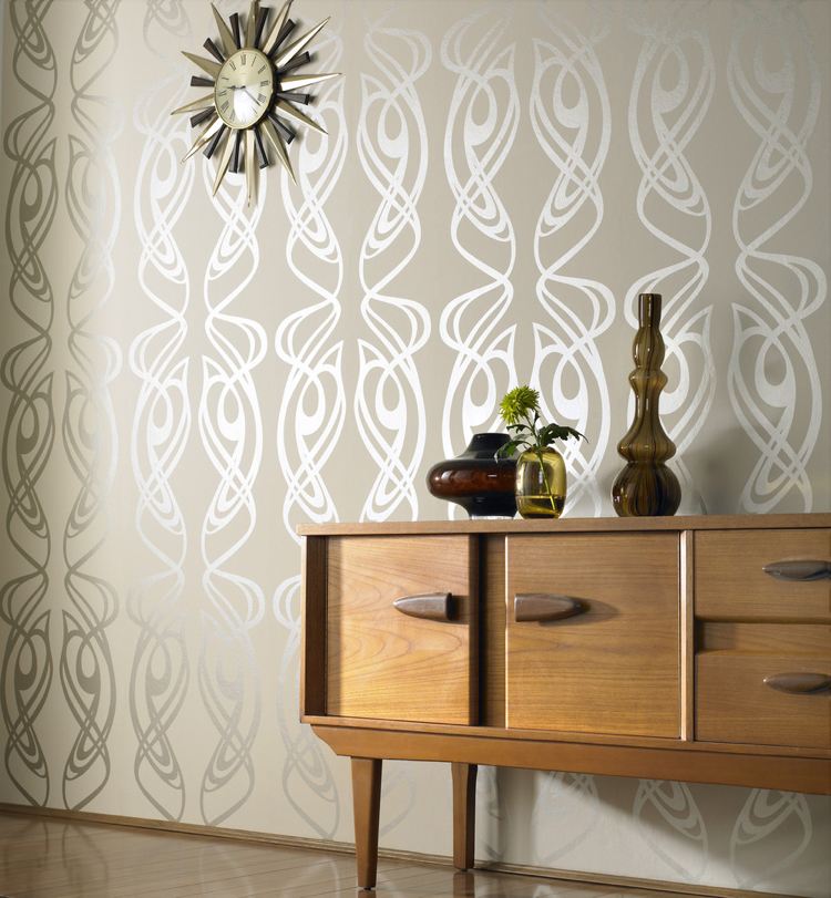 art nouveau-tapet-ornamente-argintiu-crem