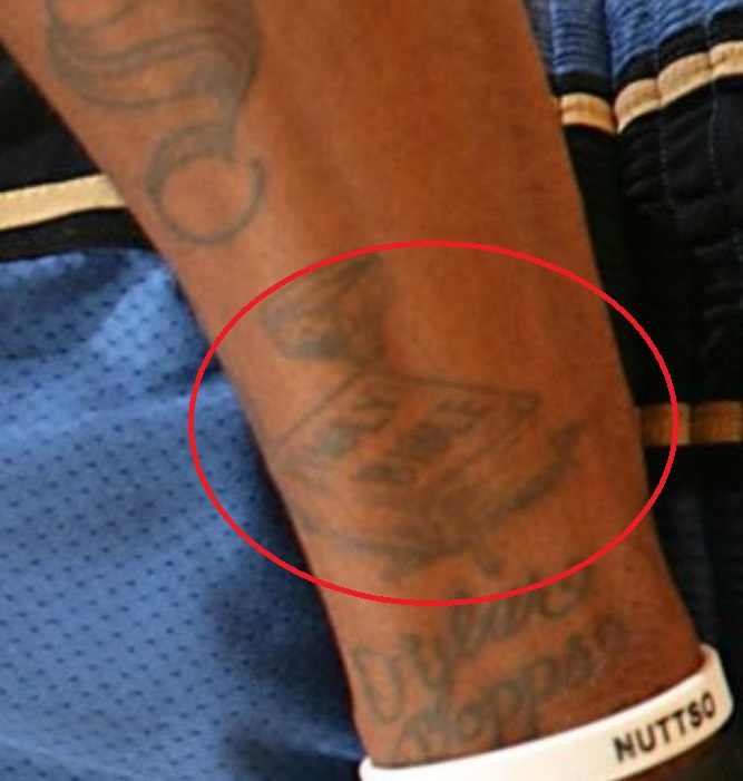 Tatuaggio Sacra Bibbia DeShawn