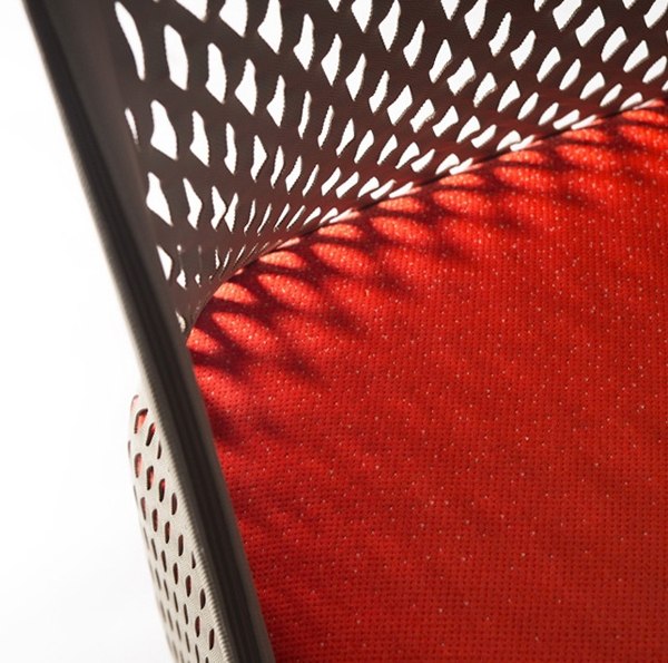 scaun de designer gri portocaliu by benjamin hubert