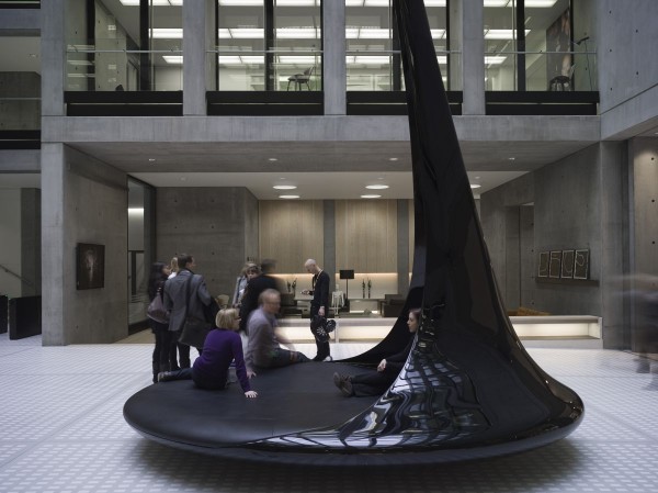 sculptură de artă izbitoare