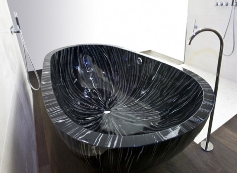 cada din lemn ovala bagnosasso