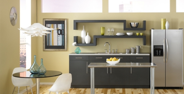 Culoare perete bucătărie bloc portocaliu deschis