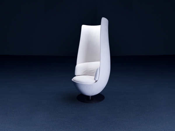 Fotoliu tapițerie tapițerie Alcantara din lalea capellini Fotoliu din lalea capellini din tesatura Alcantara