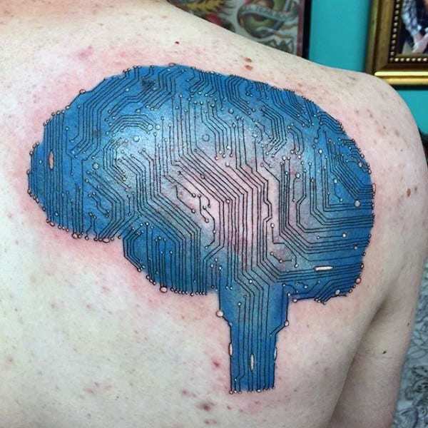 Circuito de cor azul Tatuagem no cérebro