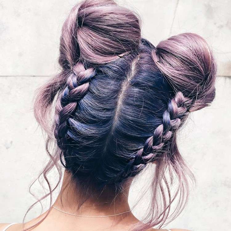 Tutorial coafura Space Buns pentru actualizări rapide cu împletituri