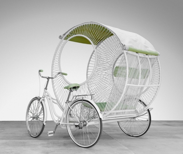 Eclipse Modern Pedicab Keneth Cobonpue Design Eclipsă cu rachetă modernă pentru ciclism proiectează vehicule ecologice