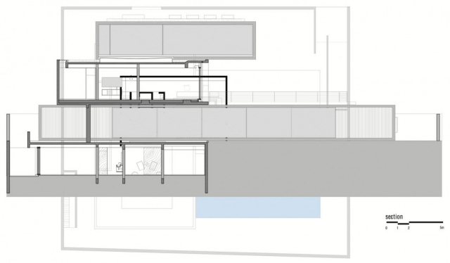 P House-Studio MK 27-trei etaje-subsol garaj P House-Studio MK 27-trei etaje-subsol vedere în secțiune