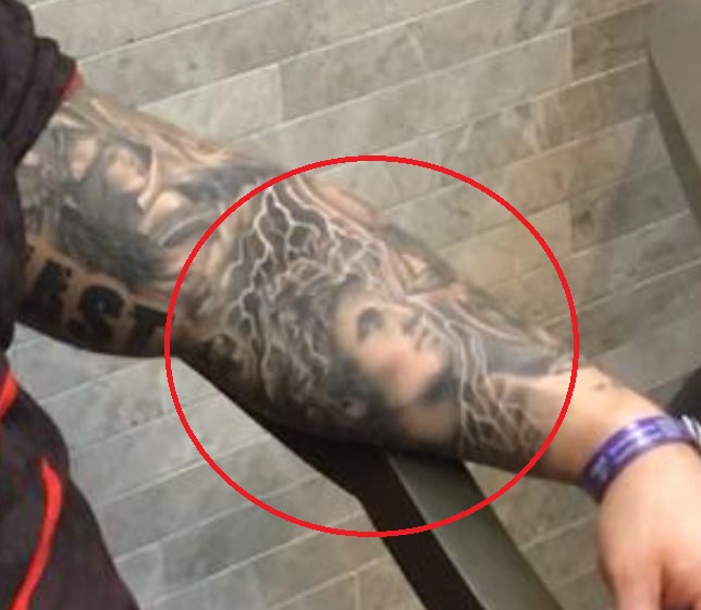 Eddie portret lijeve ruke