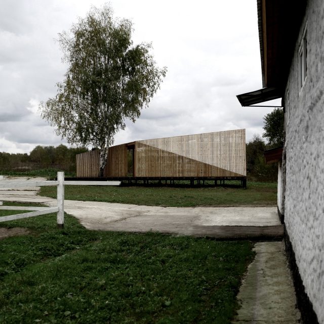 mică casă de vară lemn Moscova acoperiș înclinat