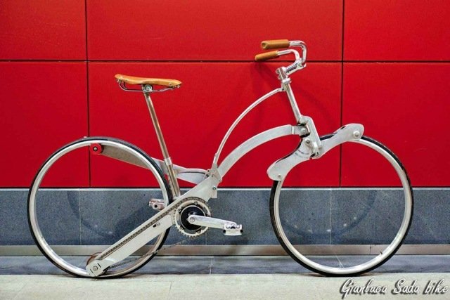 Formă elegantă și design practic designer-bike-buy-street-picture-white