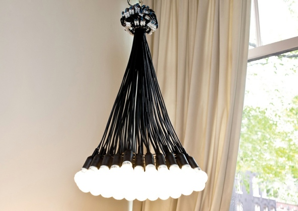 candelabru interesant candelabru bizar