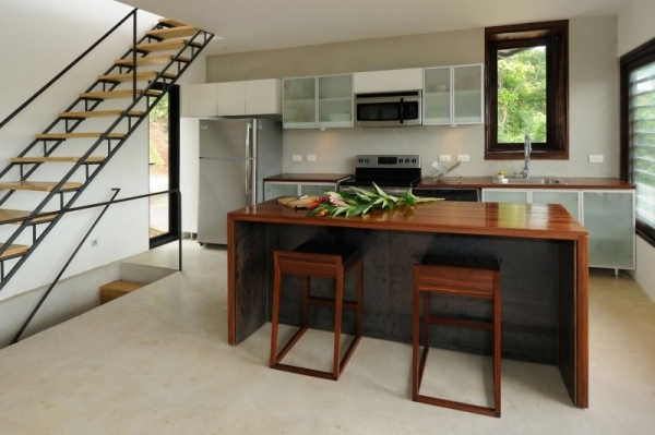 Costa Rica casa bucatarie interior-mobilier din lemn Costa Rica casa bucatarie interior-design mobilier din lemn