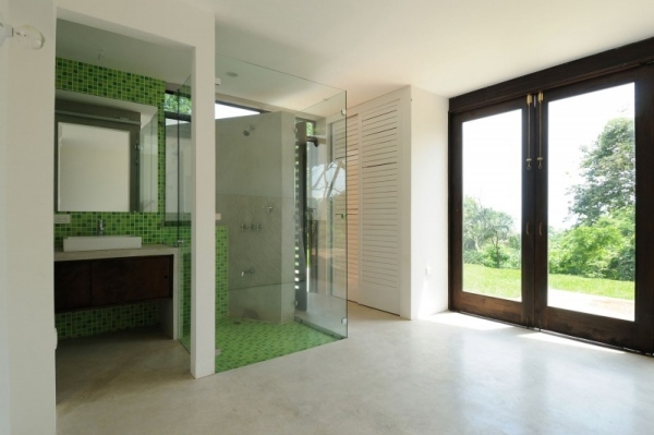 Gresie mozaic de perete din sticla de design interior interior modern Idei de amenajare a peretilor din sticla amenajari interioare case moderne