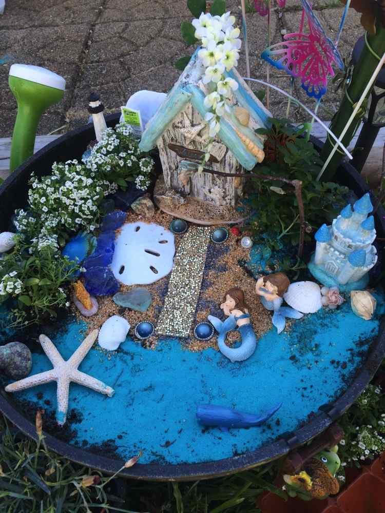 mini-grădină-sirenă-plajă-case-plante