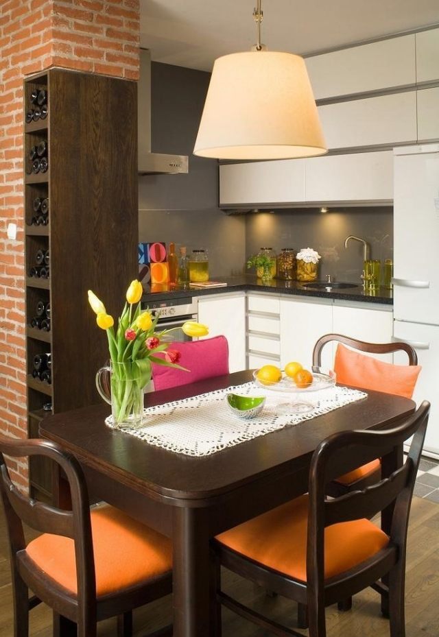 sfaturi de amenajare idei de bucătărie mici chicinetă în formă de L zonă de luat masa sfaturi-mobilier-bucătărie-mică-idei-l-formă-bucătărie-rând-zonă de luat masa