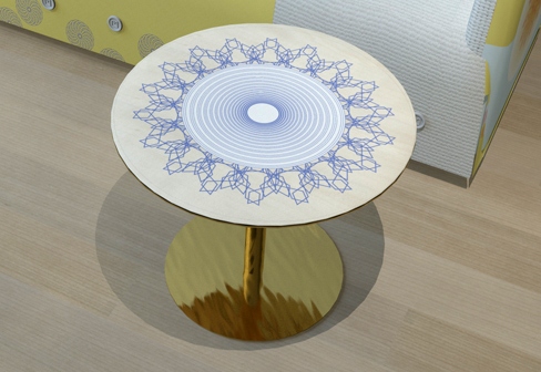 Mobilier de living eclectic de la Moroso - măsuță de cafea masă rotundă cu coloană de alamă