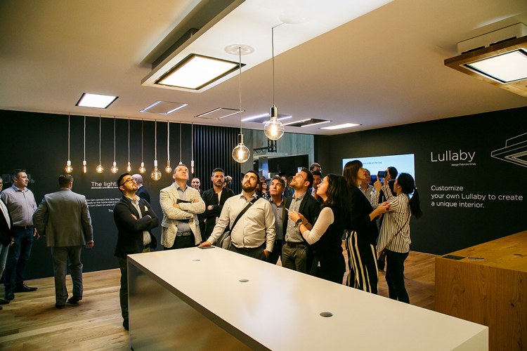 Insula hotei Elica cu lumina LED integrata