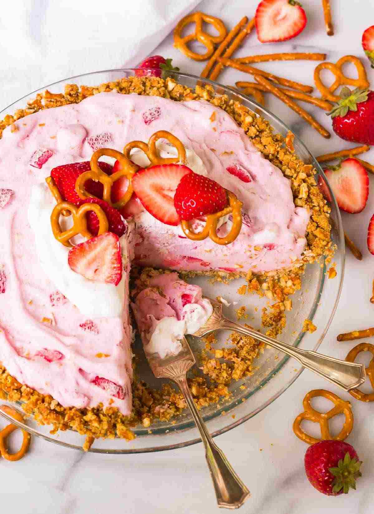 Desert de covră de căpșuni ușor rețete de desert de vară ușor