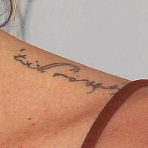 erin-wasson-peties tatuiruotė