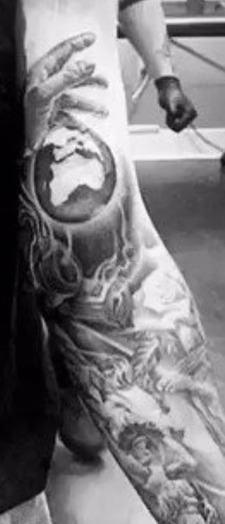 Tatuaggio braccio Ethan