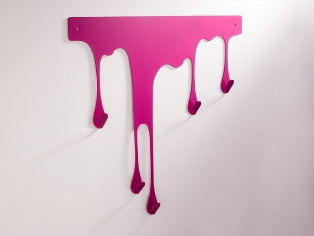 dulap coridor oțel fuchsia DROP L Ursula L hoste hol stand design otel fuchsia DROP L Ursula L hoste
