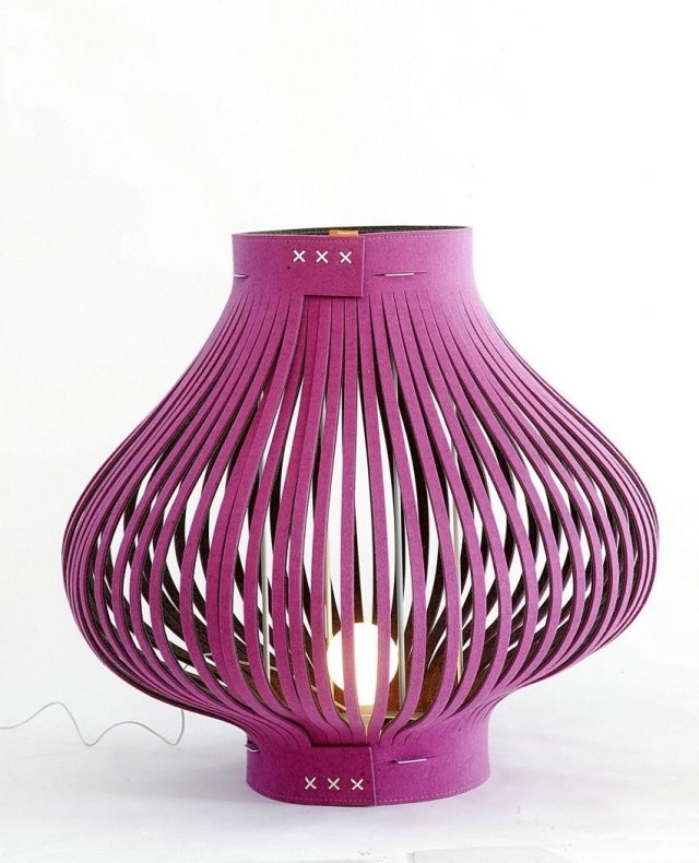 lampă de podea lampă suspendată pâslă radiantă orhidee BUZZILIGHT Sas Adriaenssens lampă de designer simțită orhidee radiantă BUZZILIGHT Sas Adriaenssens