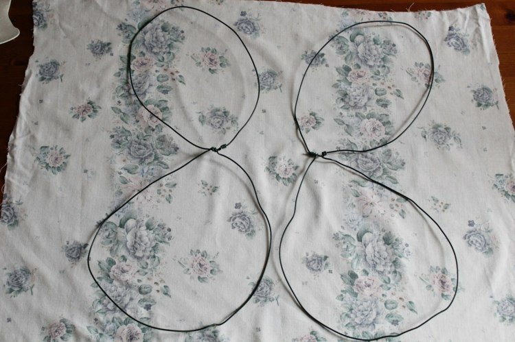 Trebuie realizat un cadru de sârmă pentru realizarea aripilor aripi de zână sârmă-costum-idee-zână-carnaval-halloween