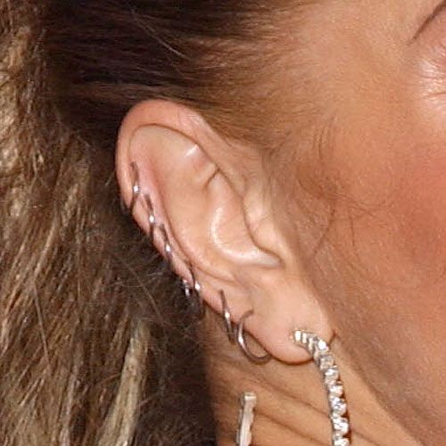 Fergie auskarų auskarai