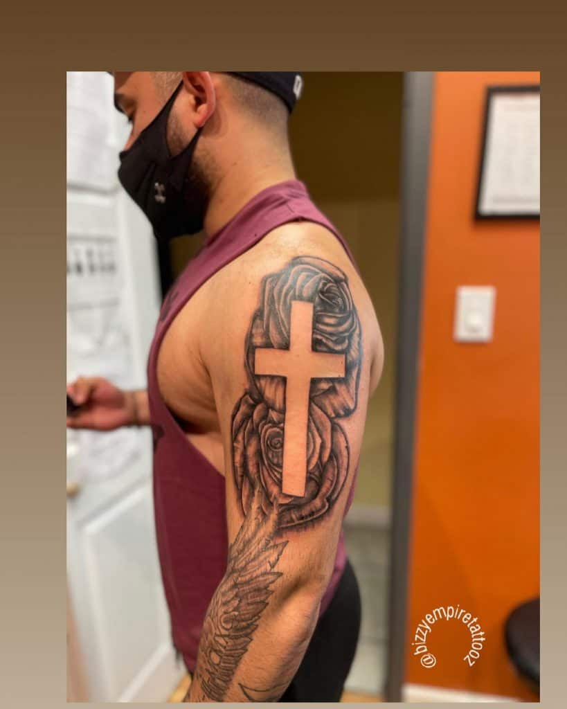 Rožių gėlių tatuiruotės 3