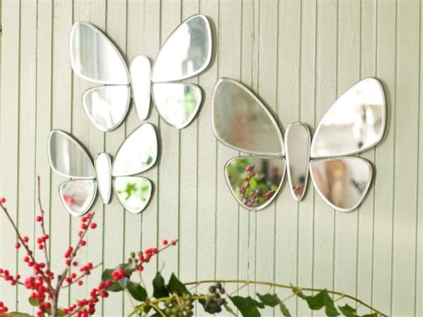 Idei de decorare primăvară fluturi oglindă de perete Decor de primăvară pentru ideile de apartamente fluturi oglindă de perete