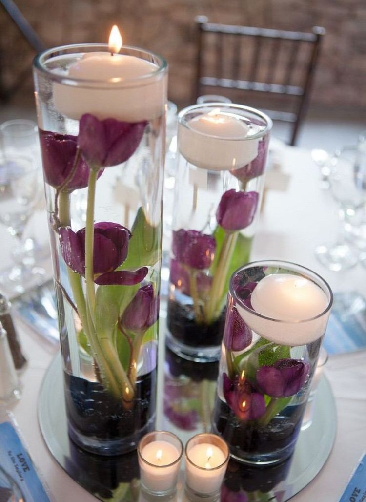 decorare-primăvară-lalele-mov-lalele-de-sticlă-lumânări-plutitoare