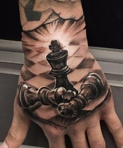 Jeu sur le tatouage d'échecs