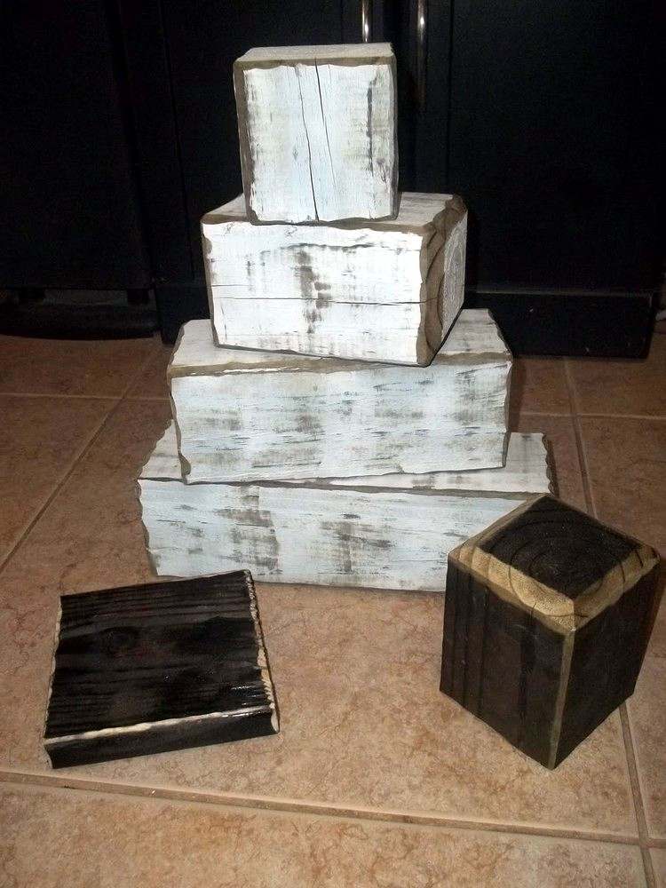 Vopsirea și șlefuirea lemnului vechi decor-grădină-lemn-Crăciun-faceți-vă-singur-vopsea-lemn-vechi