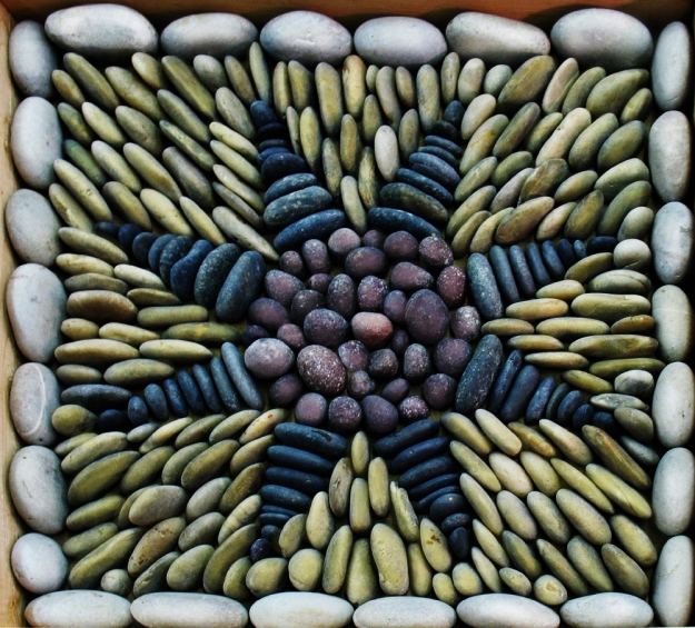 Trasee de grădină din pietricele exemplu variantă formă de stea populară