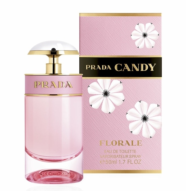 Prezintă femeilor să împacheteze frumos 30 de sărbători de ziua de naștere