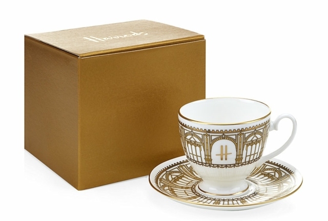 Idei de cadouri femei 50 de ani sub 50 de euro căni de ceai