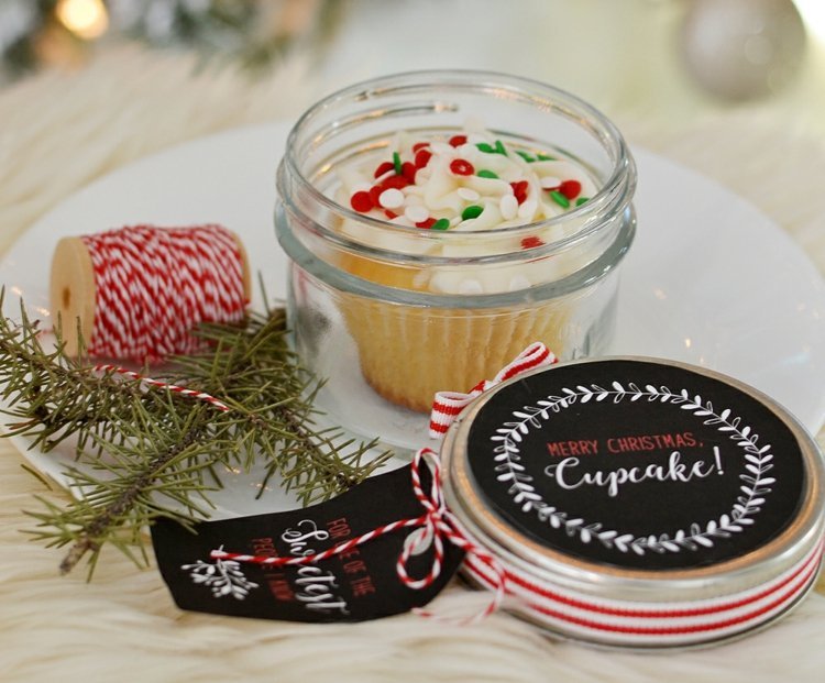 Decorează frumos paharele cadouri-pahar-design-etichetă-fă-te-singur-idee-cupcake