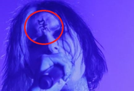 GHOSTEMANE tetovaža na čelu