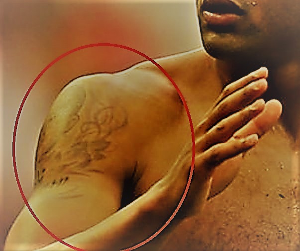 Tatuaggio sulla spalla di Glen
