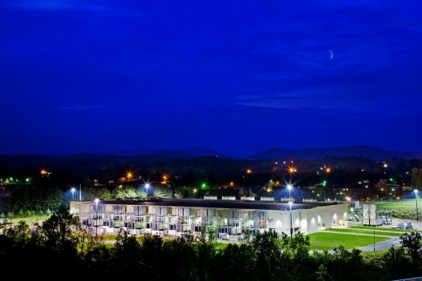 centru de date modern pentru arhitectură eficientă din punct de vedere energetic Google modern-eficient-energetic-arhitectural-centru-de-date-Google