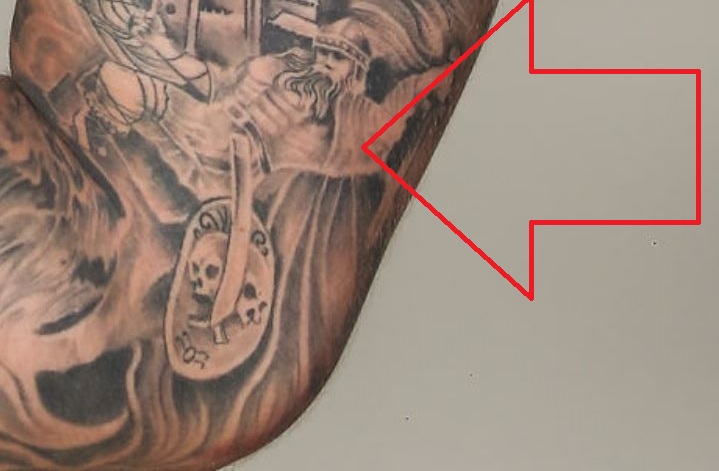 Hafpor bicepso statulos tatuiruotė